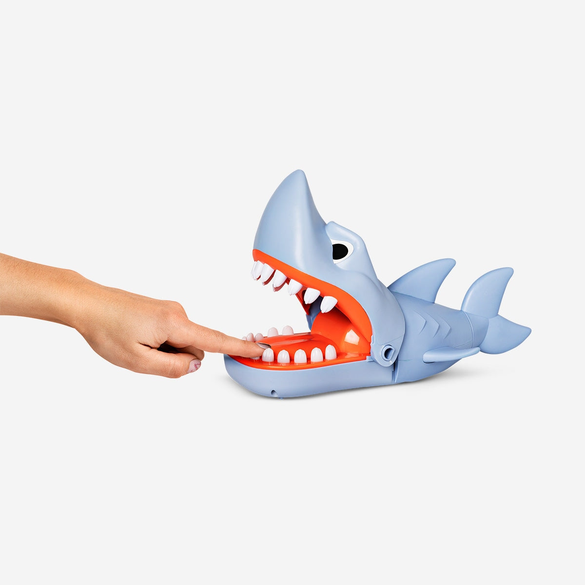 Biting shark Game Flying Tiger Copenhagen 