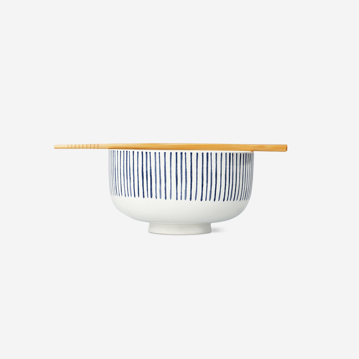 Ramen bowl with chopsticks Kitchen Flying Tiger Copenhagen 